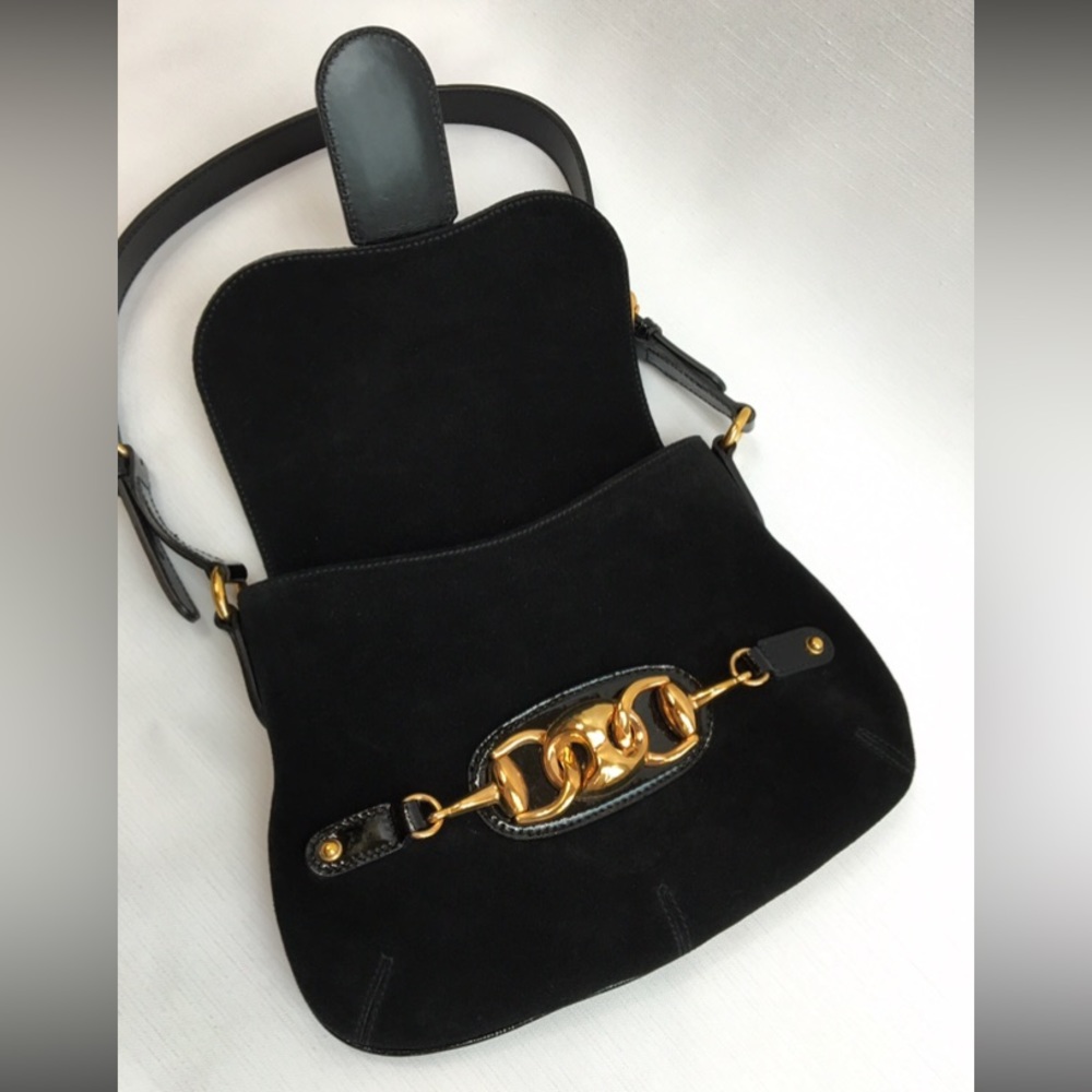 GUCCI Suede Black Handbag with Black Patent Leather Shoulder Strap - Picture 16 of 16